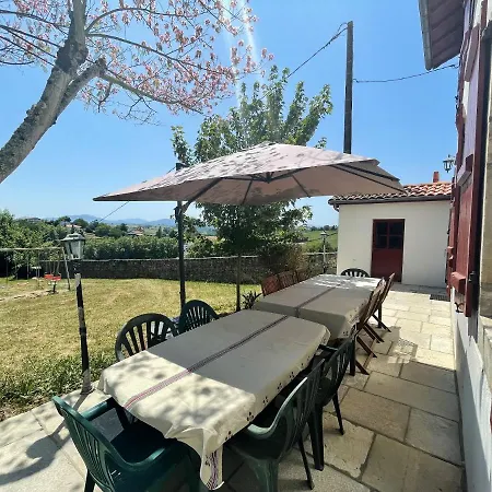Maison Confortable A Avec Vue Sur Montagne Holiday home